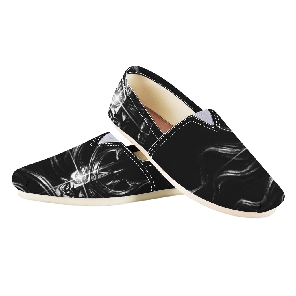 Evil Samurai Mask Print Casual Shoes