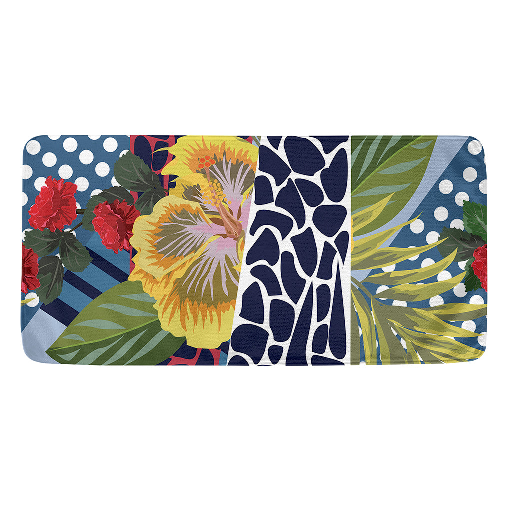 Exotic Patchwork Pattern Print Towel