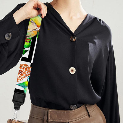 Exotic Tropical Giraffe Pattern Print Bag Strap