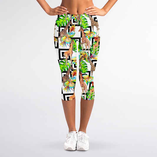Exotic Tropical Giraffe Pattern Print Women's Capri Leggings