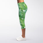 Exotic Tropical Leaf Pattern Print Women's Capri Leggings