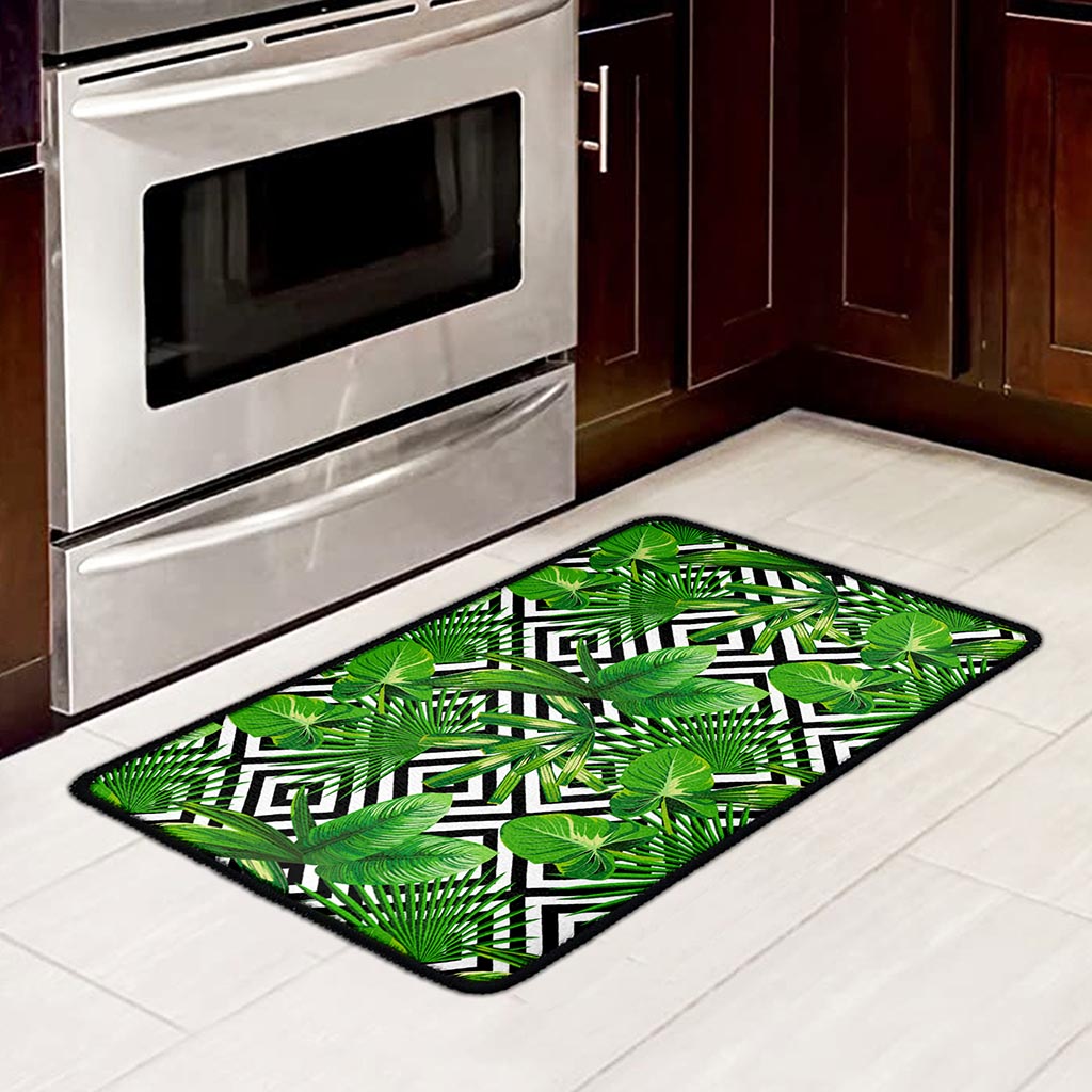 Exotic Tropical Leaves Pattern Print Kitchen Mat