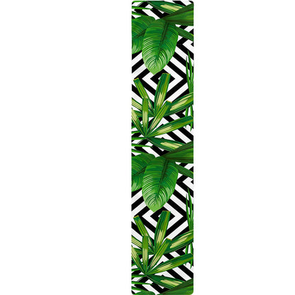 Exotic Tropical Leaves Pattern Print Table Runner