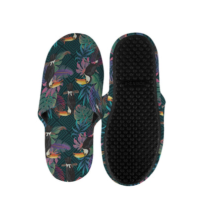 Exotic Tropical Toucan Pattern Print Slippers