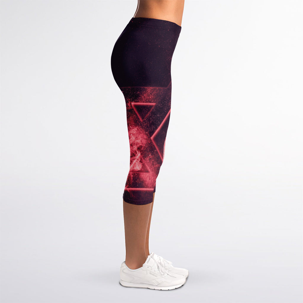 Fiery Star of David Print Women's Capri Leggings