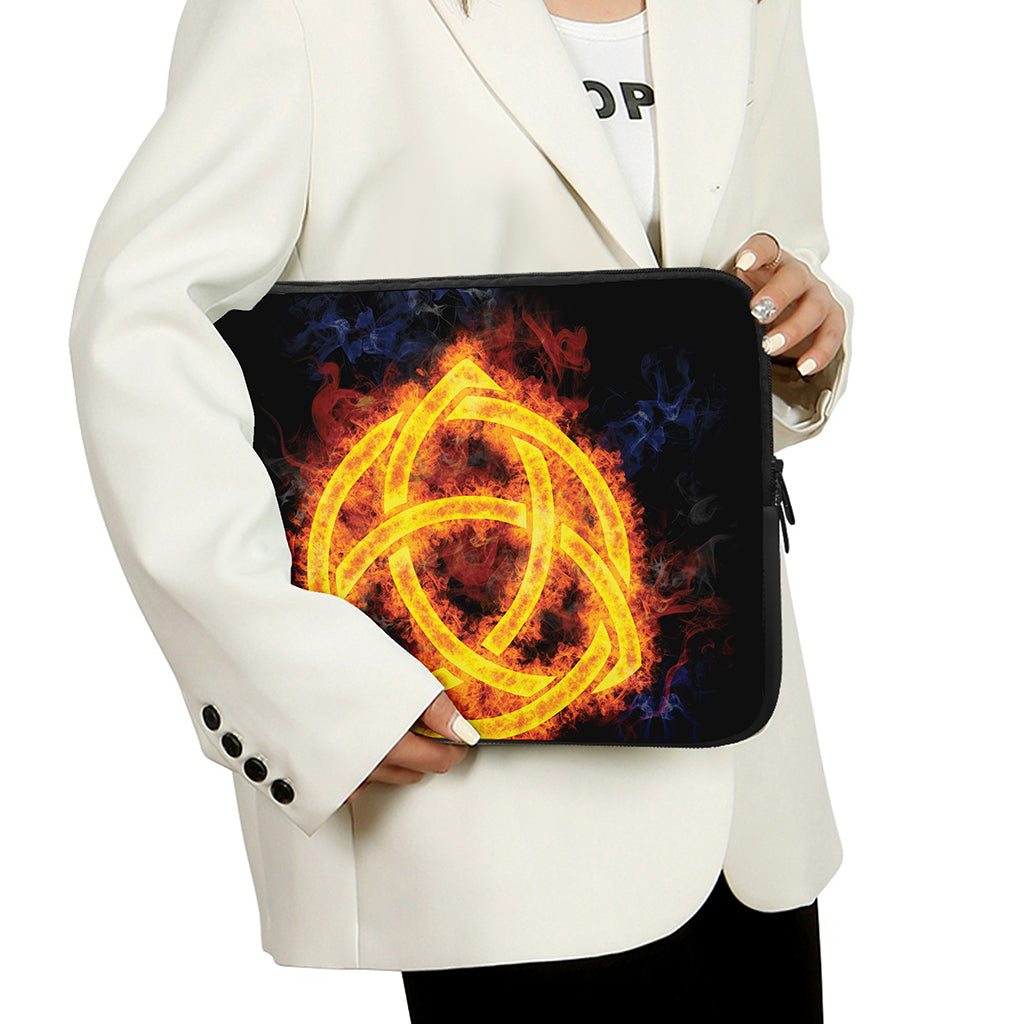 Fire Celtic Knot Print Laptop Sleeve