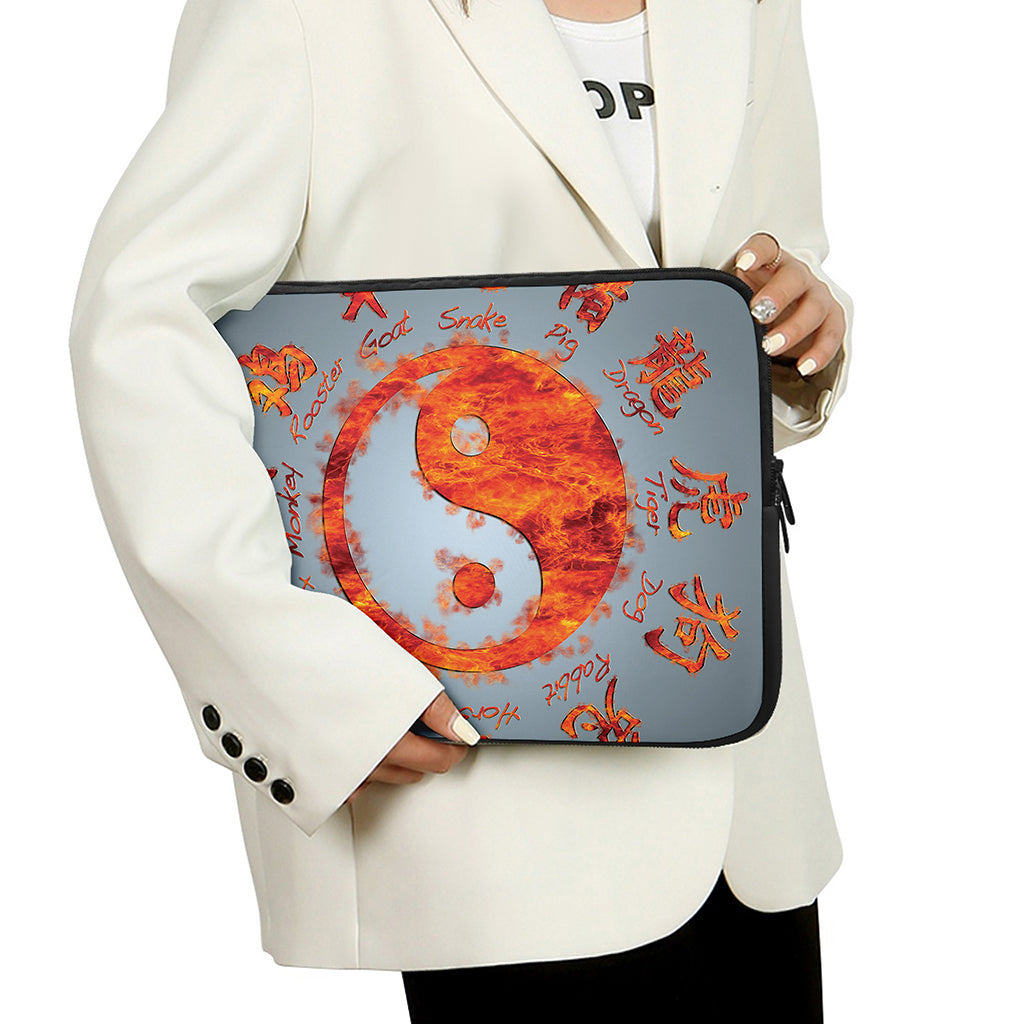 Fire Yin Yang Chinese Zodiac Print Laptop Sleeve