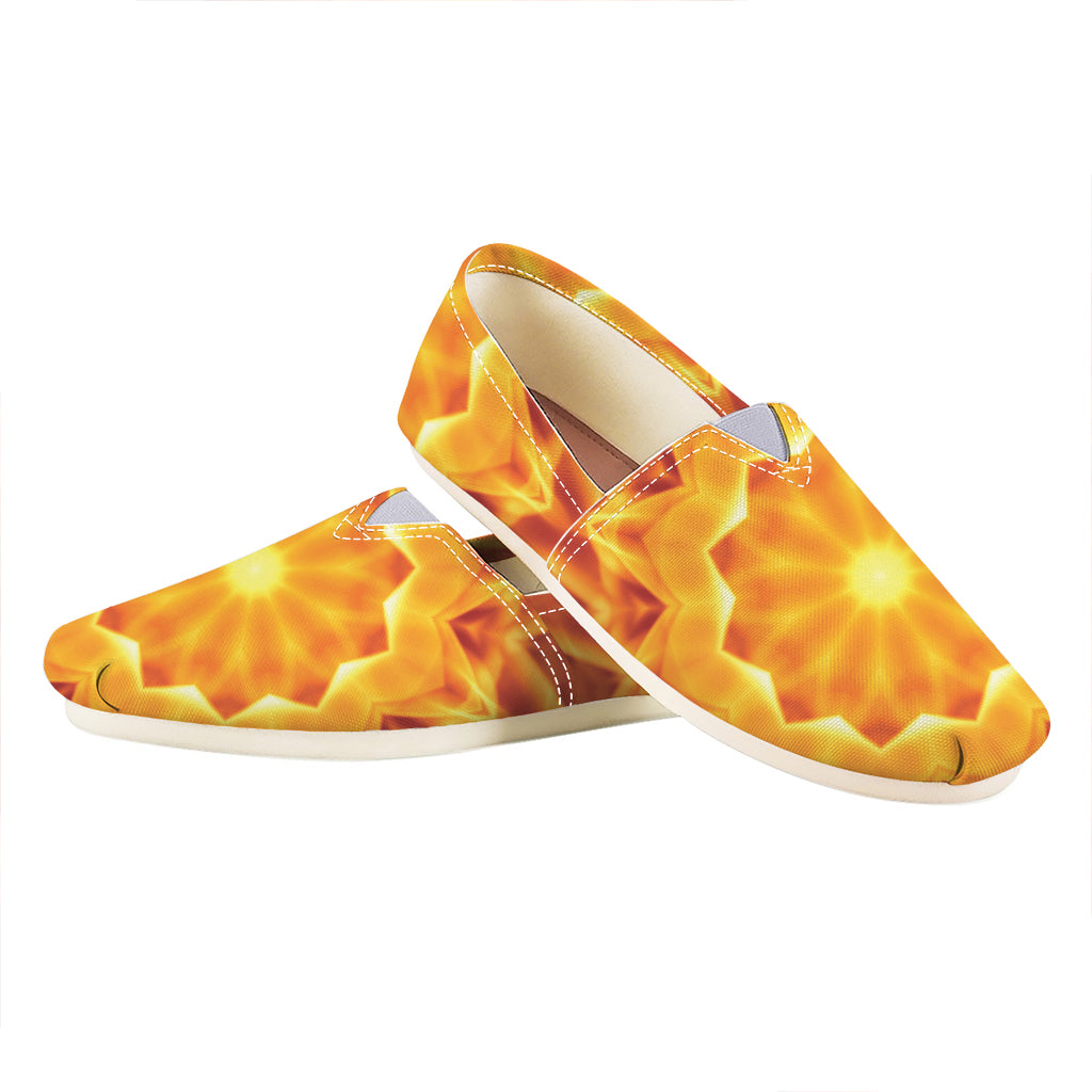 Flame Kaleidoscope Print Casual Shoes