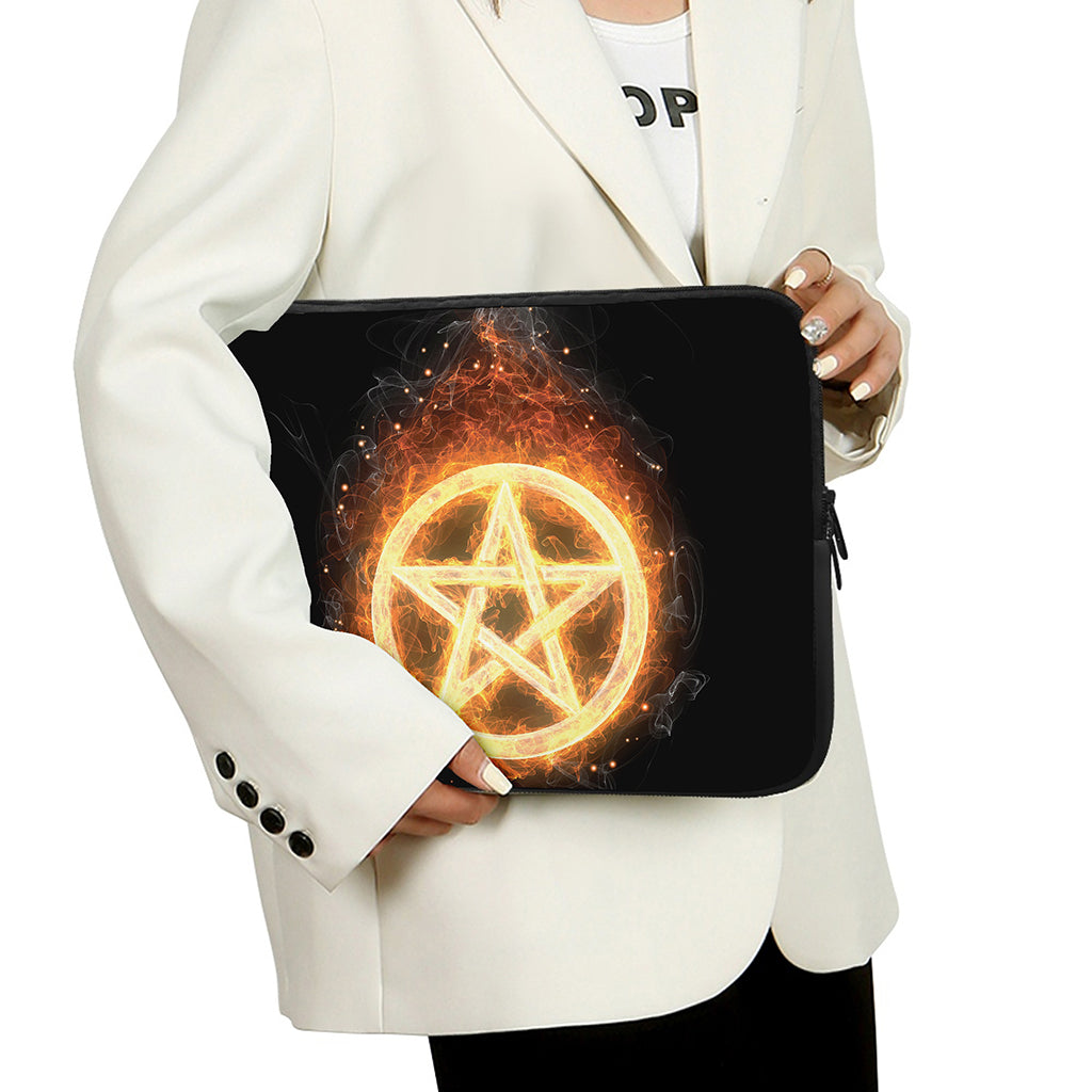 Flame Pentagram Print Laptop Sleeve