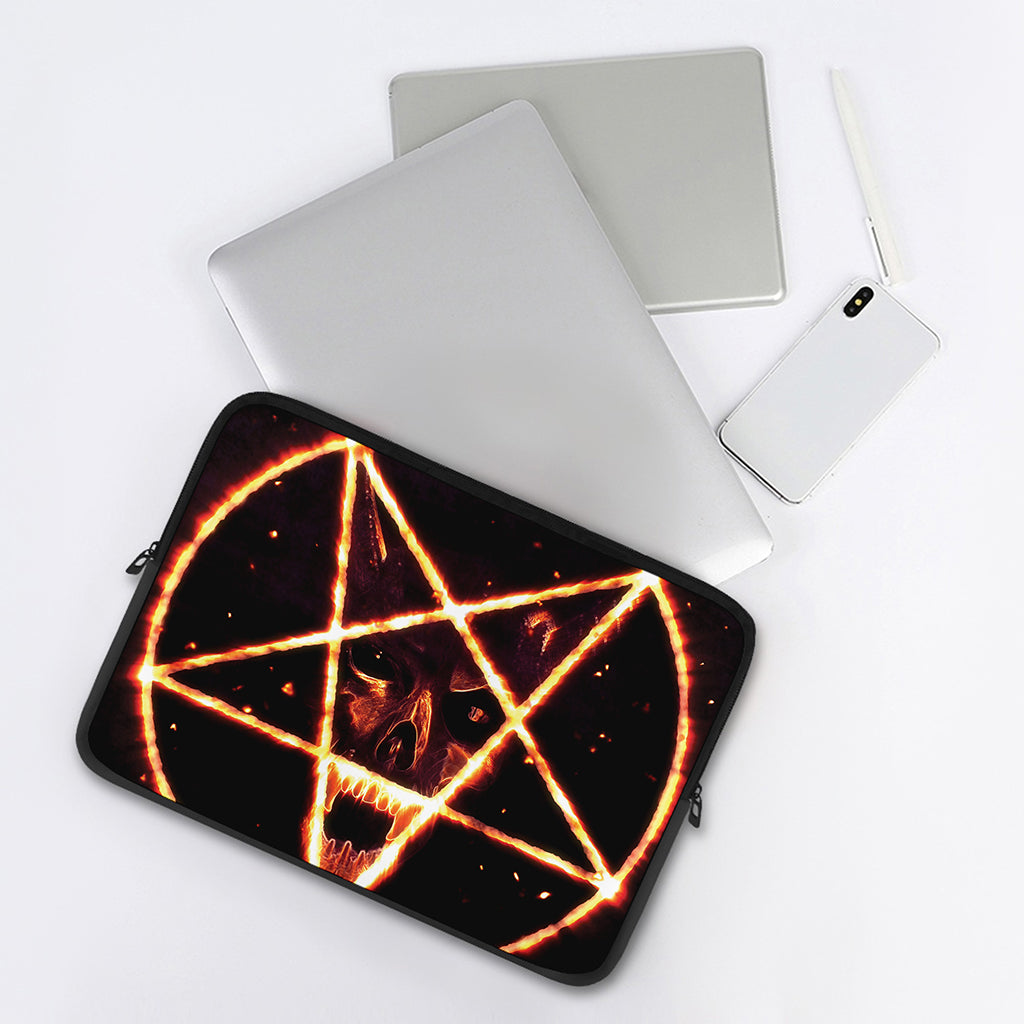 Flame Satanic Pentagram Print Laptop Sleeve