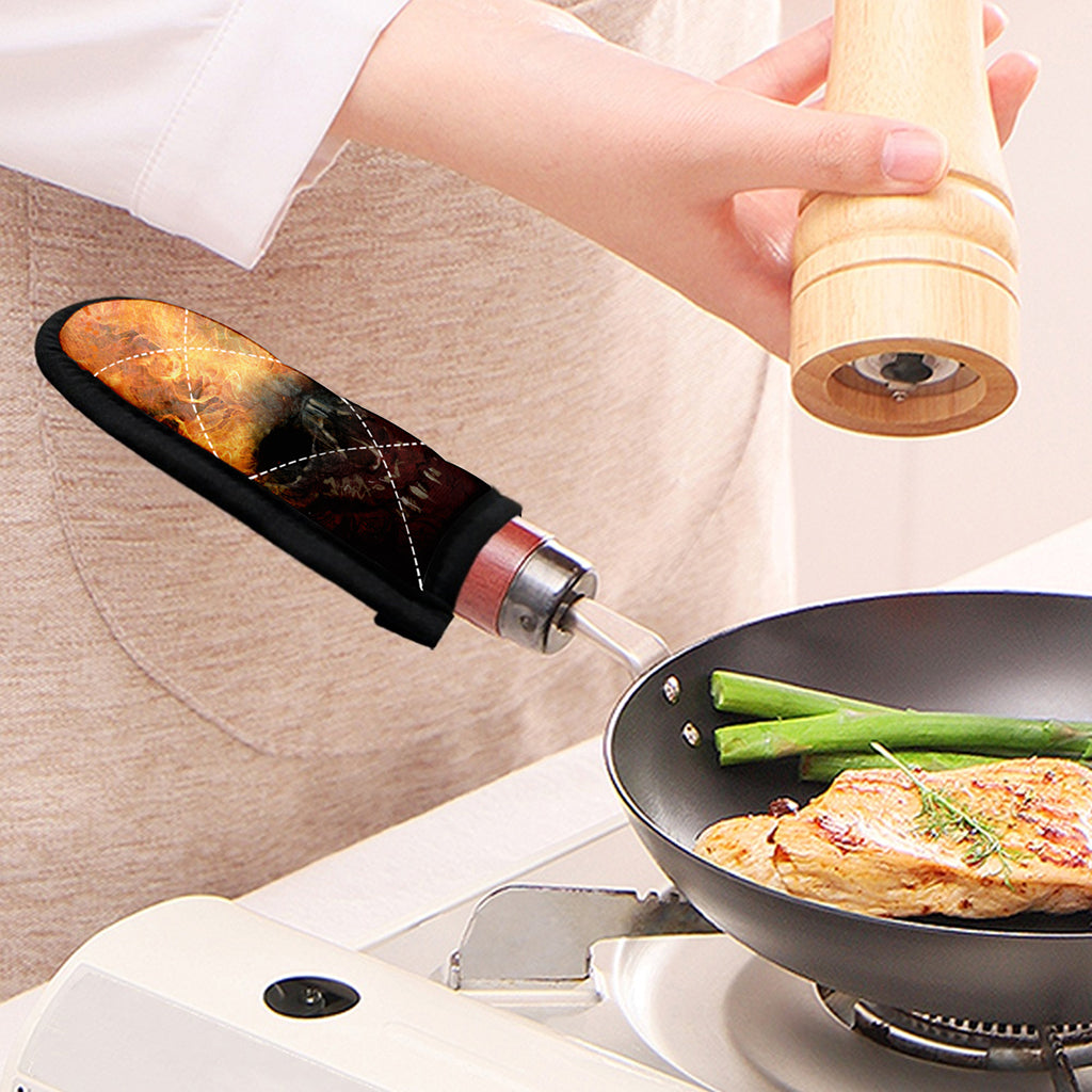 Flaming Demon Skull Print Skillet Handle Cover