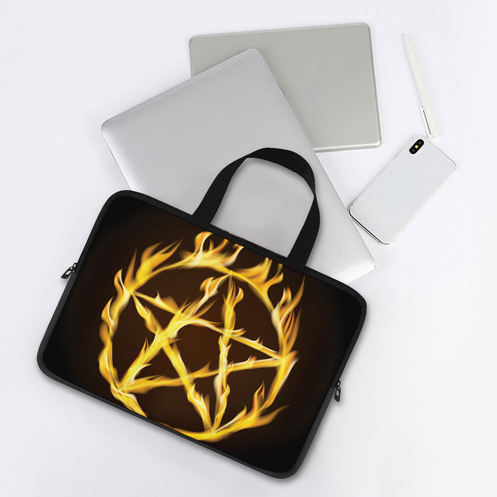 Flaming Pentagram Symbol Print Laptop Sleeve With Handle