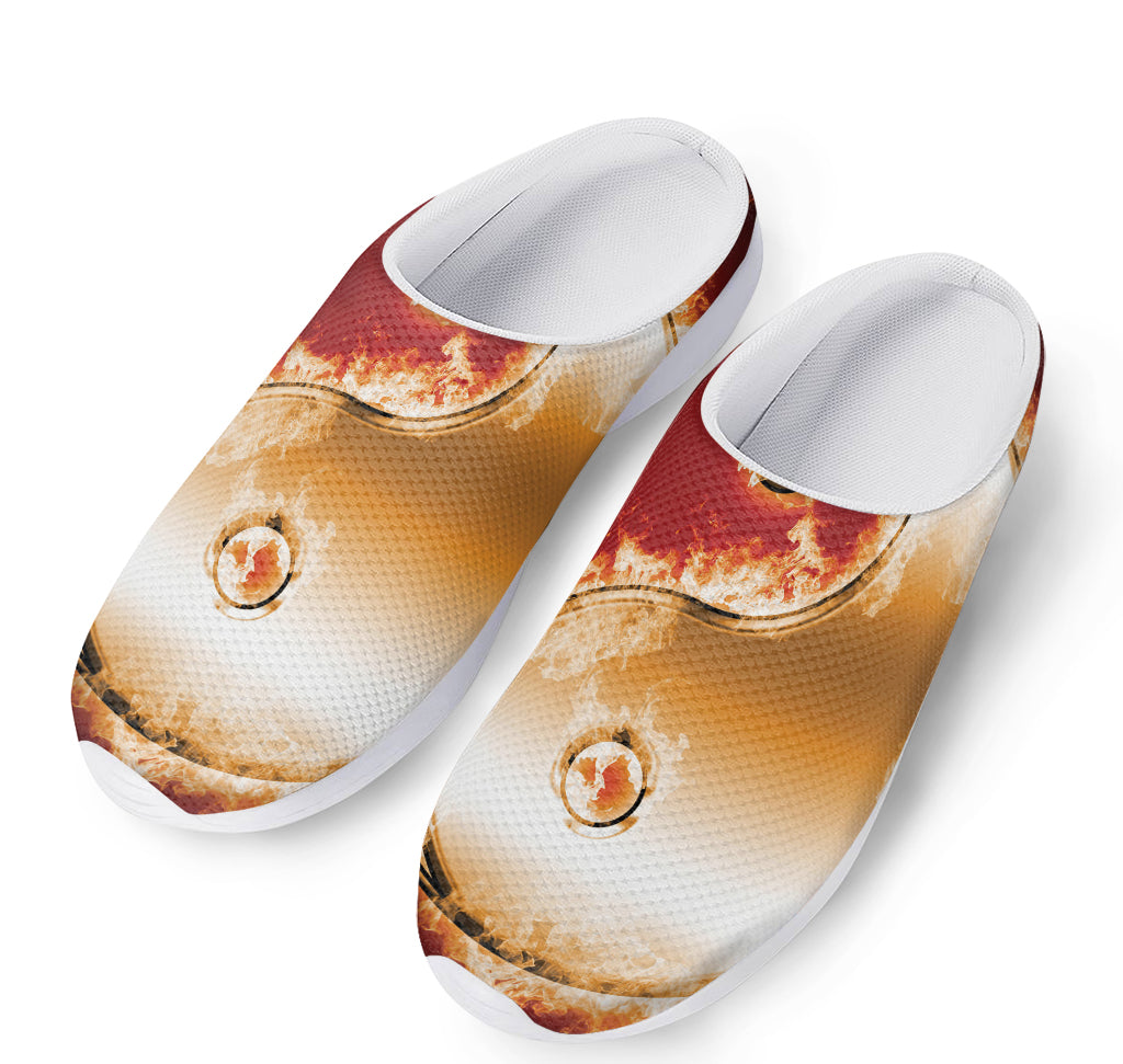 Flaming Yin Yang Print Mesh Casual Shoes