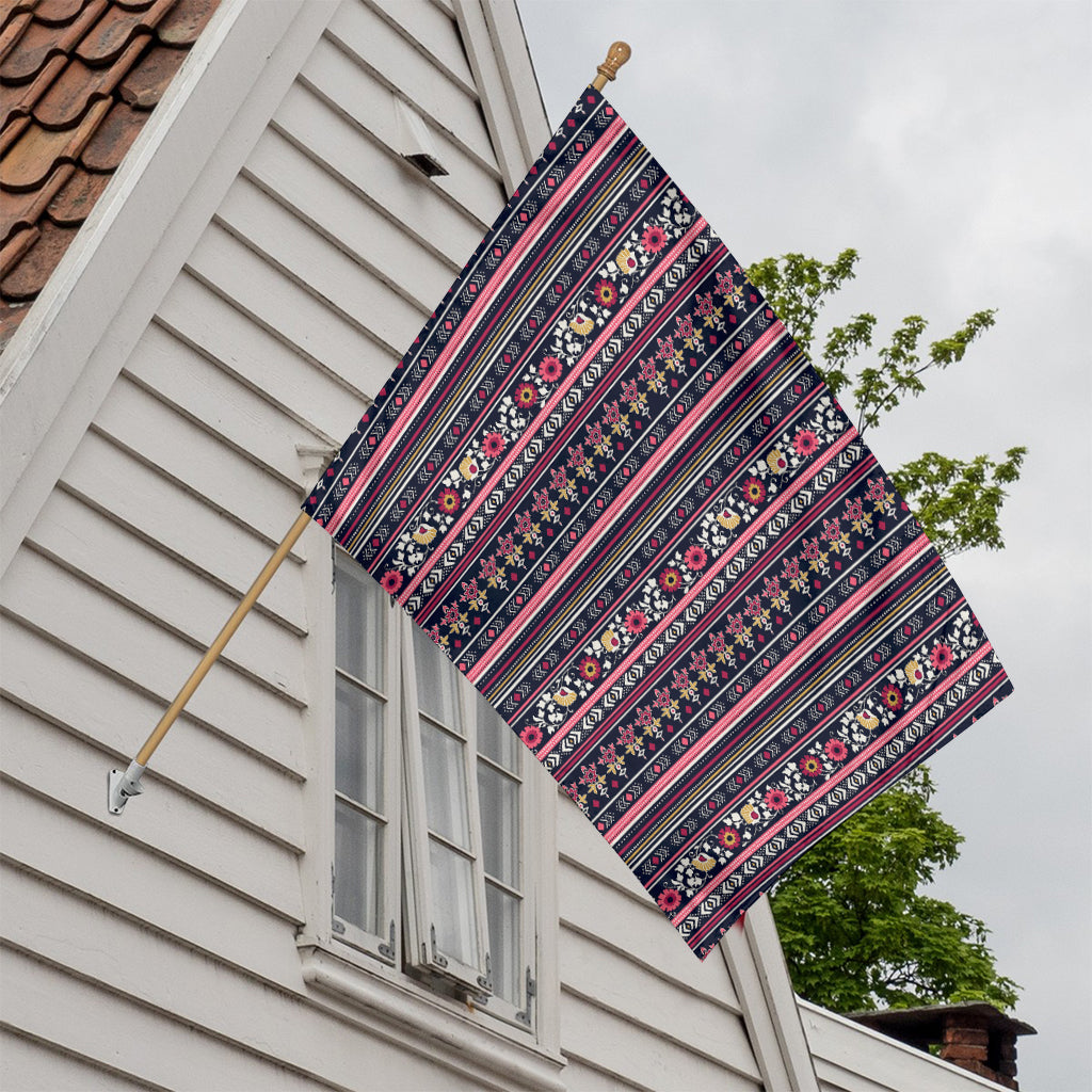 Floral Ethnic Pattern Print House Flag