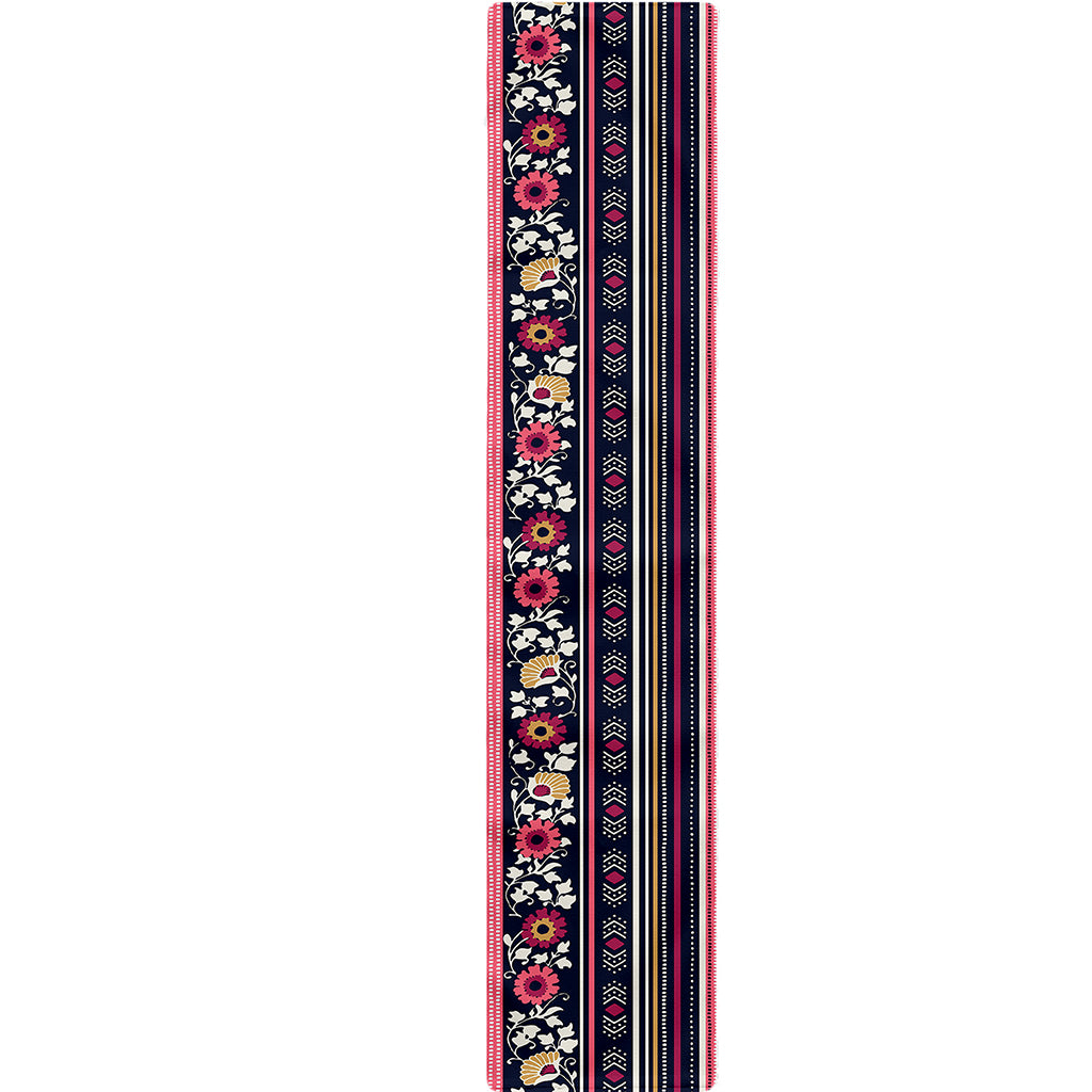 Floral Ethnic Pattern Print Table Runner