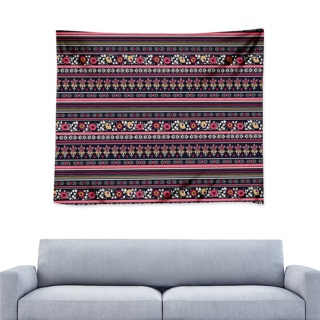 Floral Ethnic Pattern Print Tapestry