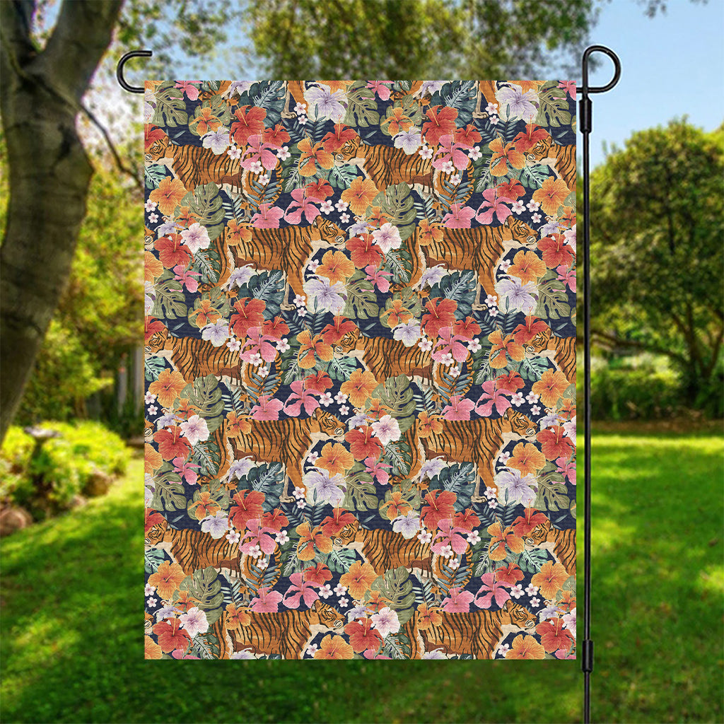 Flower And Tiger Pattern Print Garden Flag