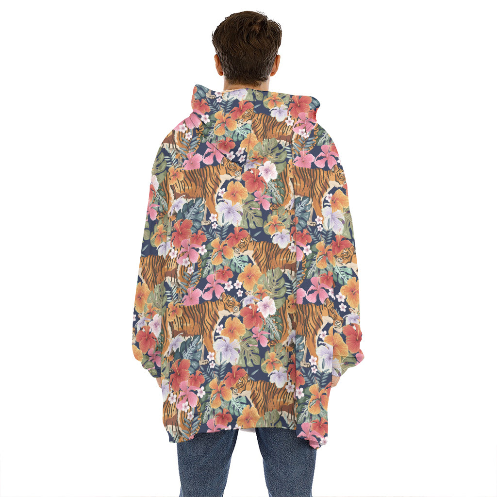 Flower And Tiger Pattern Print Hoodie Blanket