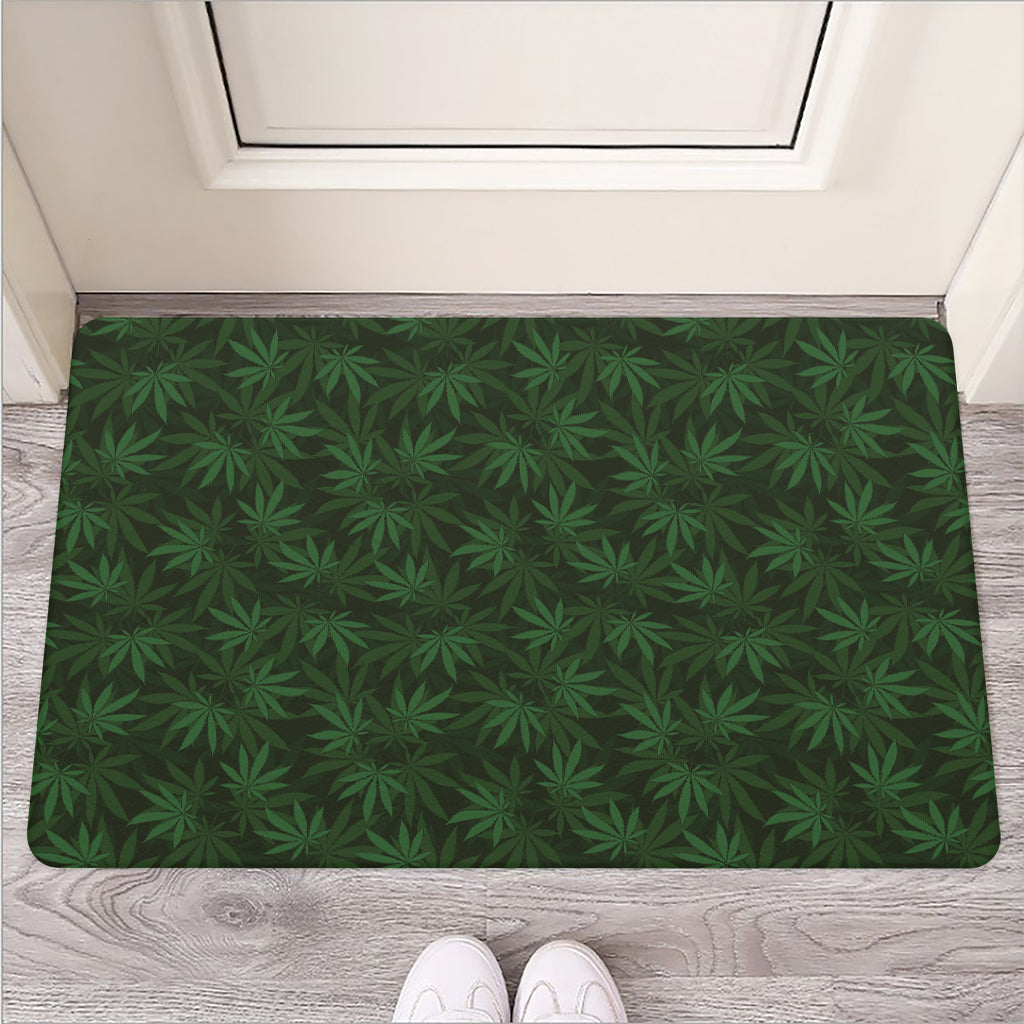 Forest Green Cannabis Leaf Print Rubber Doormat