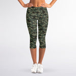 Forest Green Digital Camo Pattern Print Women's Capri Leggings