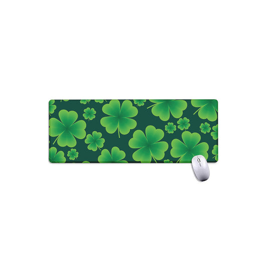 Four-Leaf Clover St. Patrick's Day Print Extended Mouse Pad