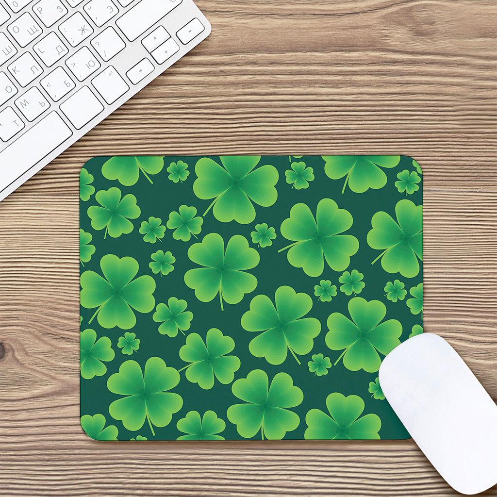 Four-Leaf Clover St. Patrick's Day Print Mouse Pad