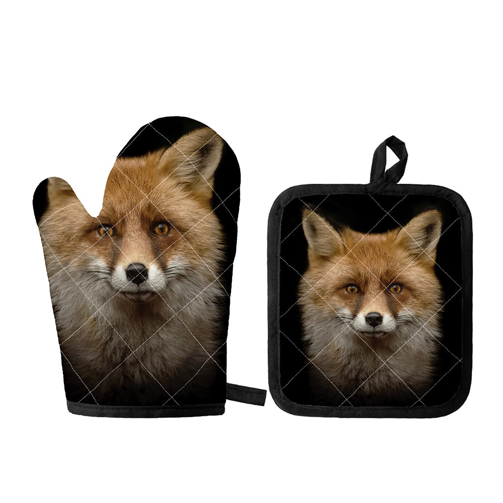 Fox Portrait Print Oven Mitt And Pot Holder Set