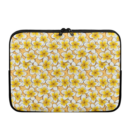 Frangipani Flower Pattern Print Laptop Sleeve