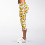 Frangipani Flower Pattern Print Women's Capri Leggings
