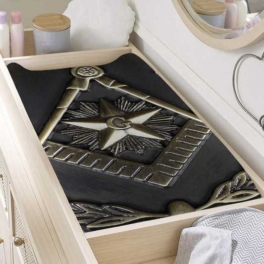 Freemasonry Medal Print Changing Pad Cover