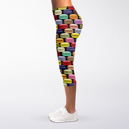 French Macarons Pattern Print Women's Capri Leggings