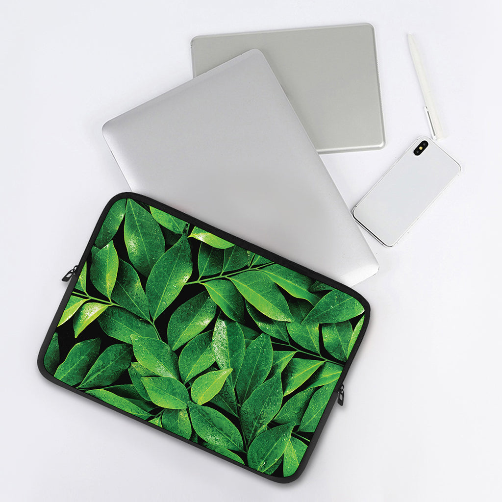 Fresh Green Leaf Print Laptop Sleeve