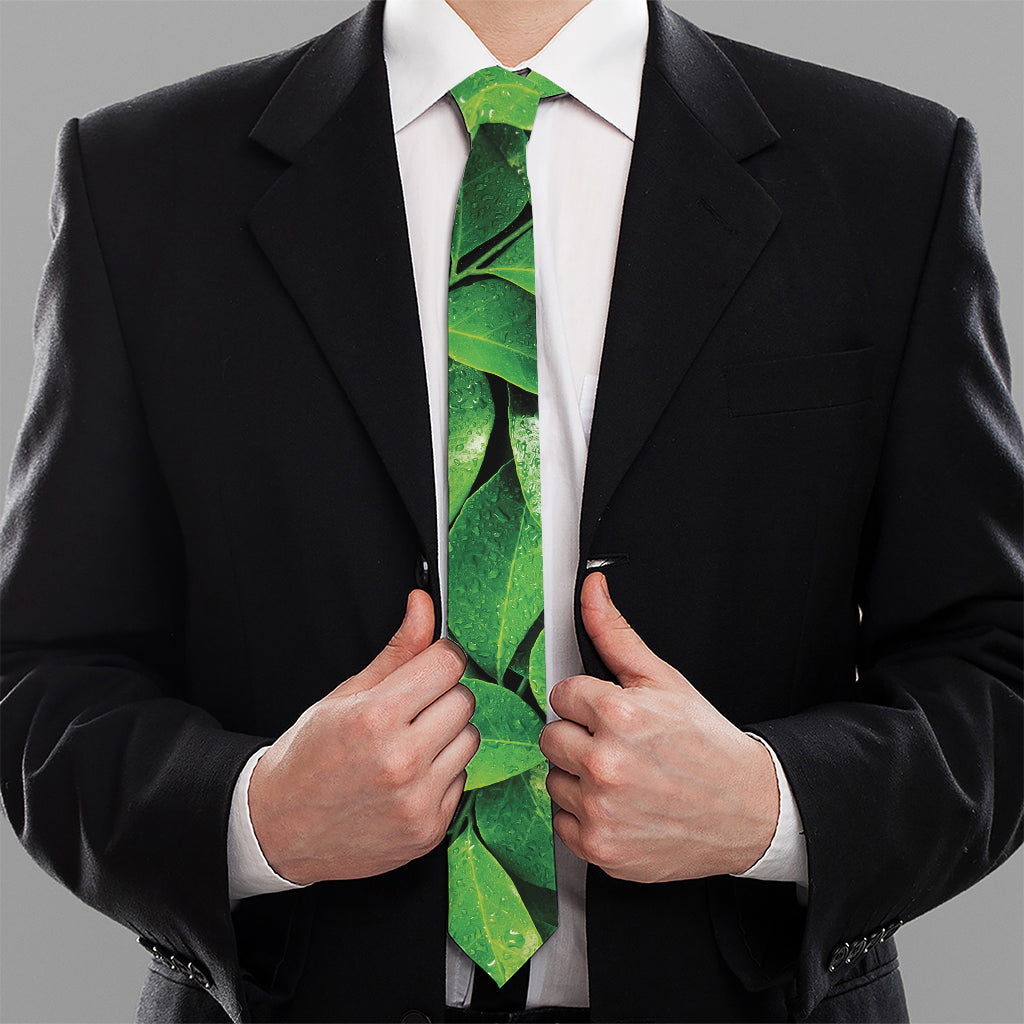 Fresh Green Leaf Print Necktie