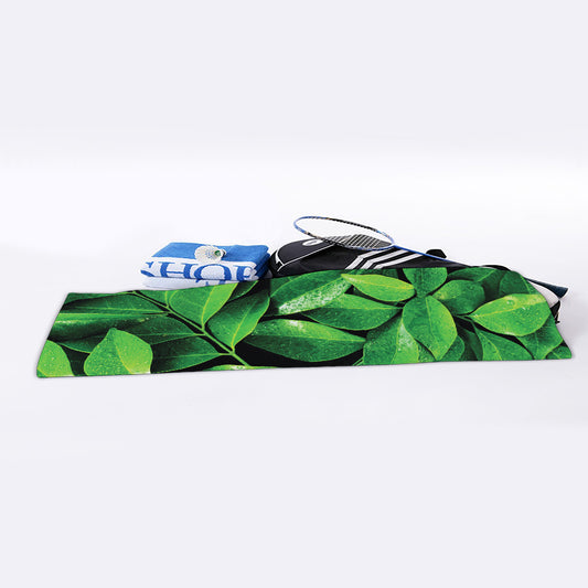 Fresh Green Leaf Print Sports Towel