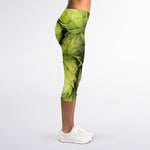 Fresh Hop Cone Print Women's Capri Leggings