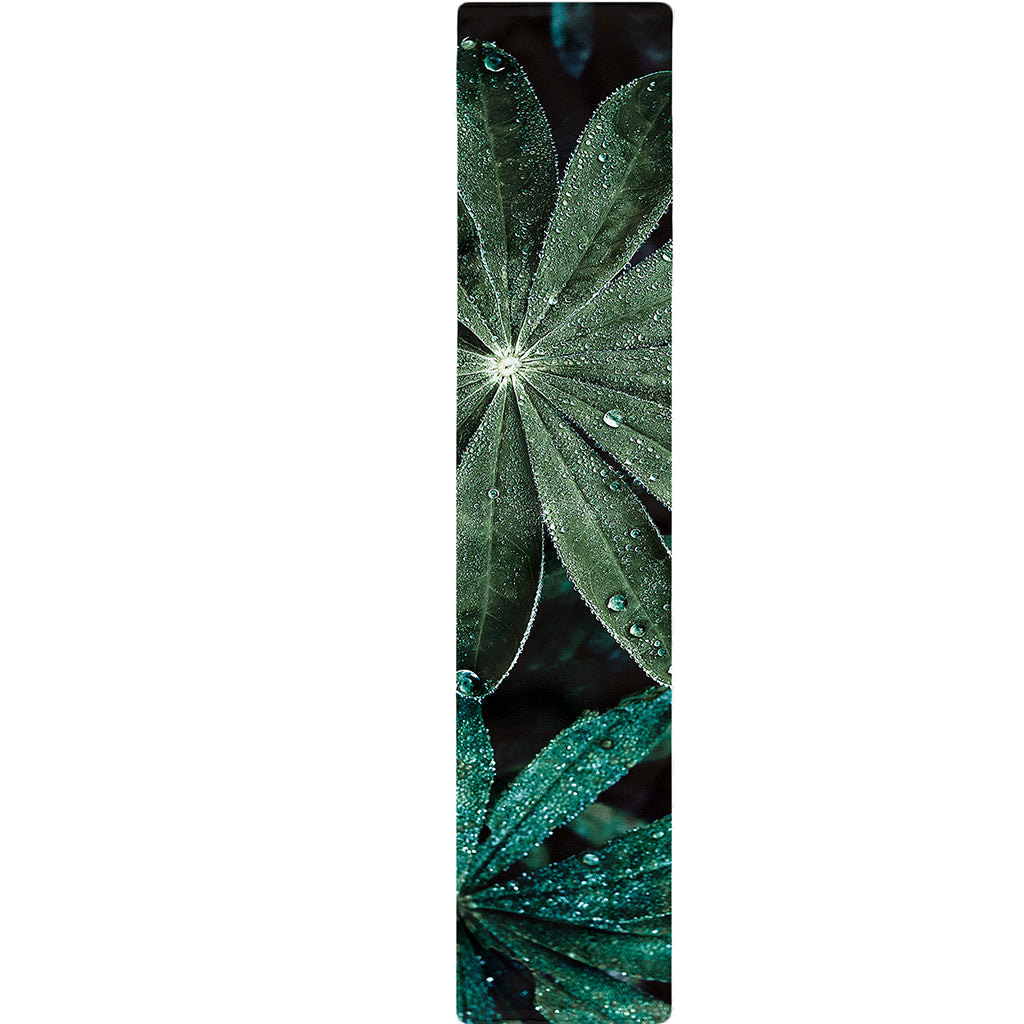 Fresh Tropical Leaf Print Table Runner
