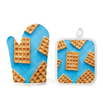Fresh Waffles Print Oven Mitt And Pot Holder Set