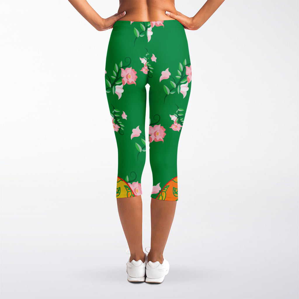 Frida Kahlo And Pink Floral Print Women's Capri Leggings