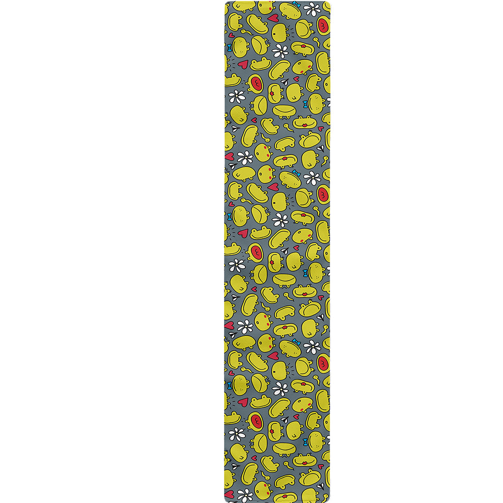 Frog Faces Pattern Print Table Runner