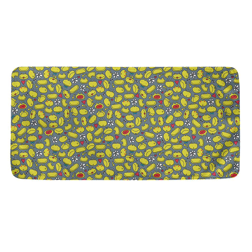 Frog Faces Pattern Print Towel