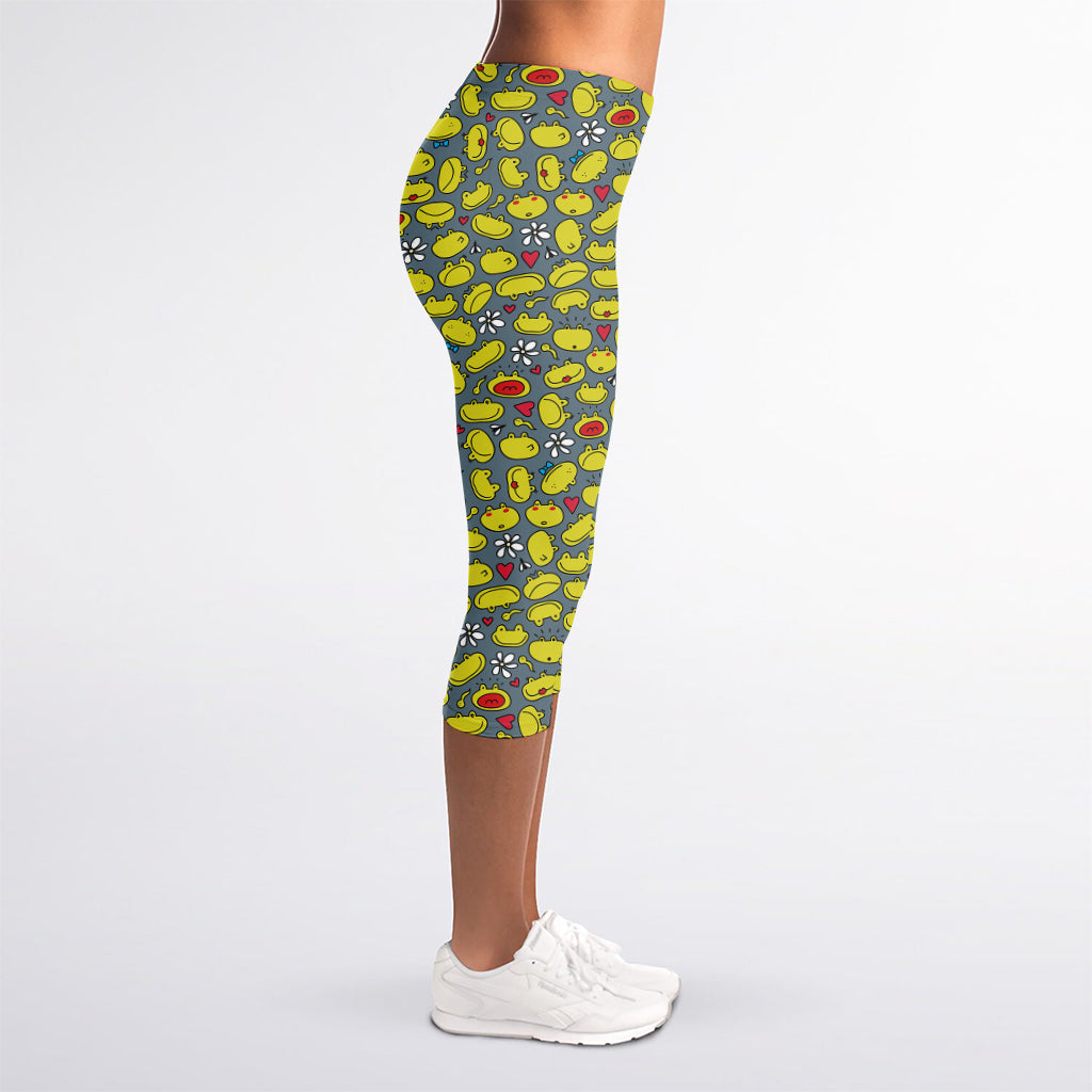 Frog Faces Pattern Print Women's Capri Leggings