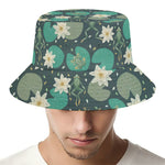 Frogs And Water Lilies Pattern Print Bucket Hat