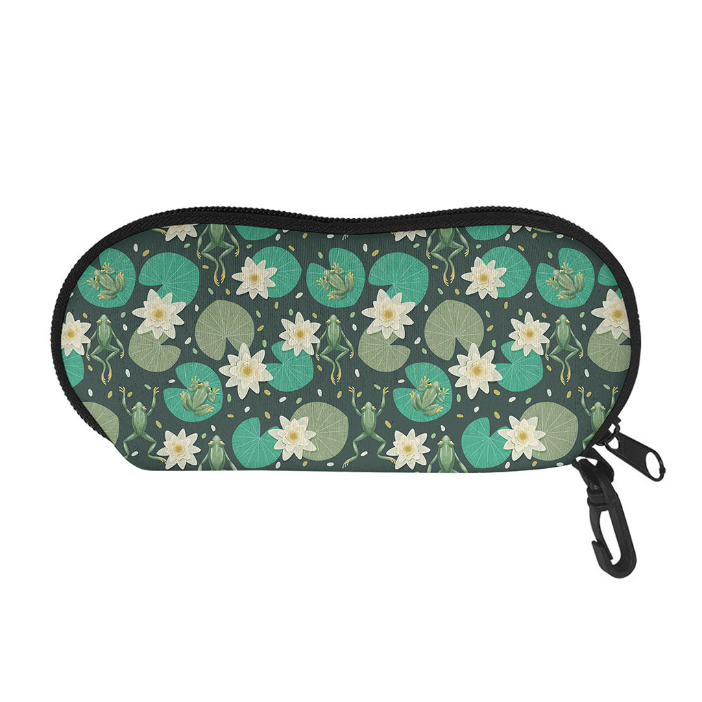 Frogs And Water Lilies Pattern Print Glasses Case
