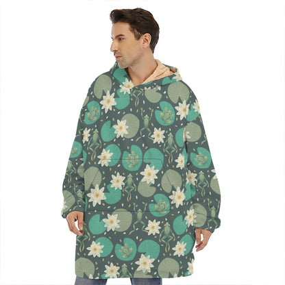 Frogs And Water Lilies Pattern Print Hoodie Blanket