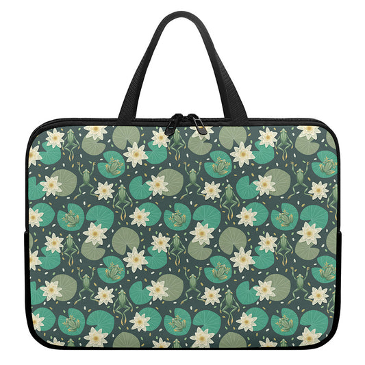 Frogs And Water Lilies Pattern Print Laptop Sleeve With Handle