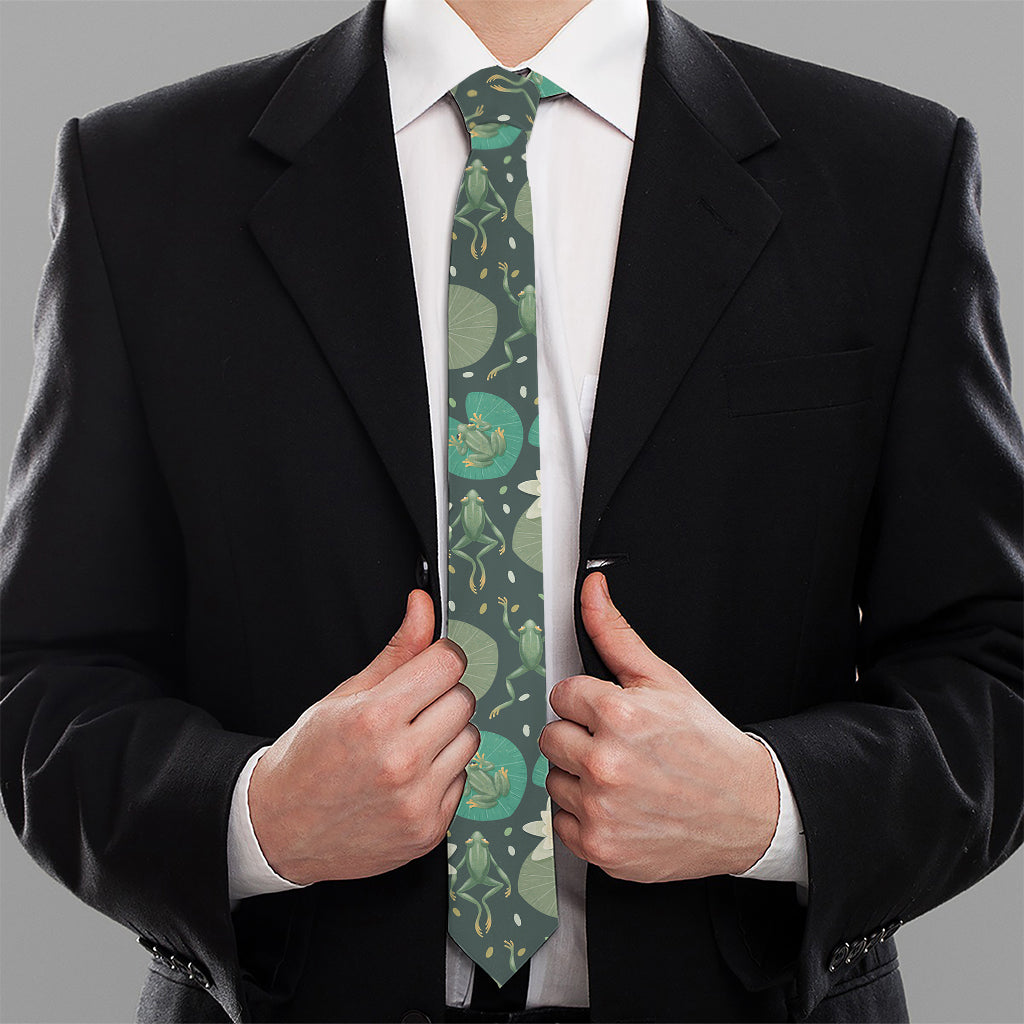 Frogs And Water Lilies Pattern Print Necktie