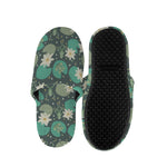 Frogs And Water Lilies Pattern Print Slippers
