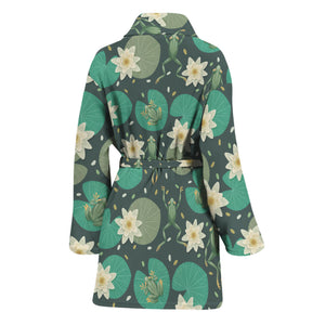 Frogs And Water Lilies Pattern Print Women's Bathrobe