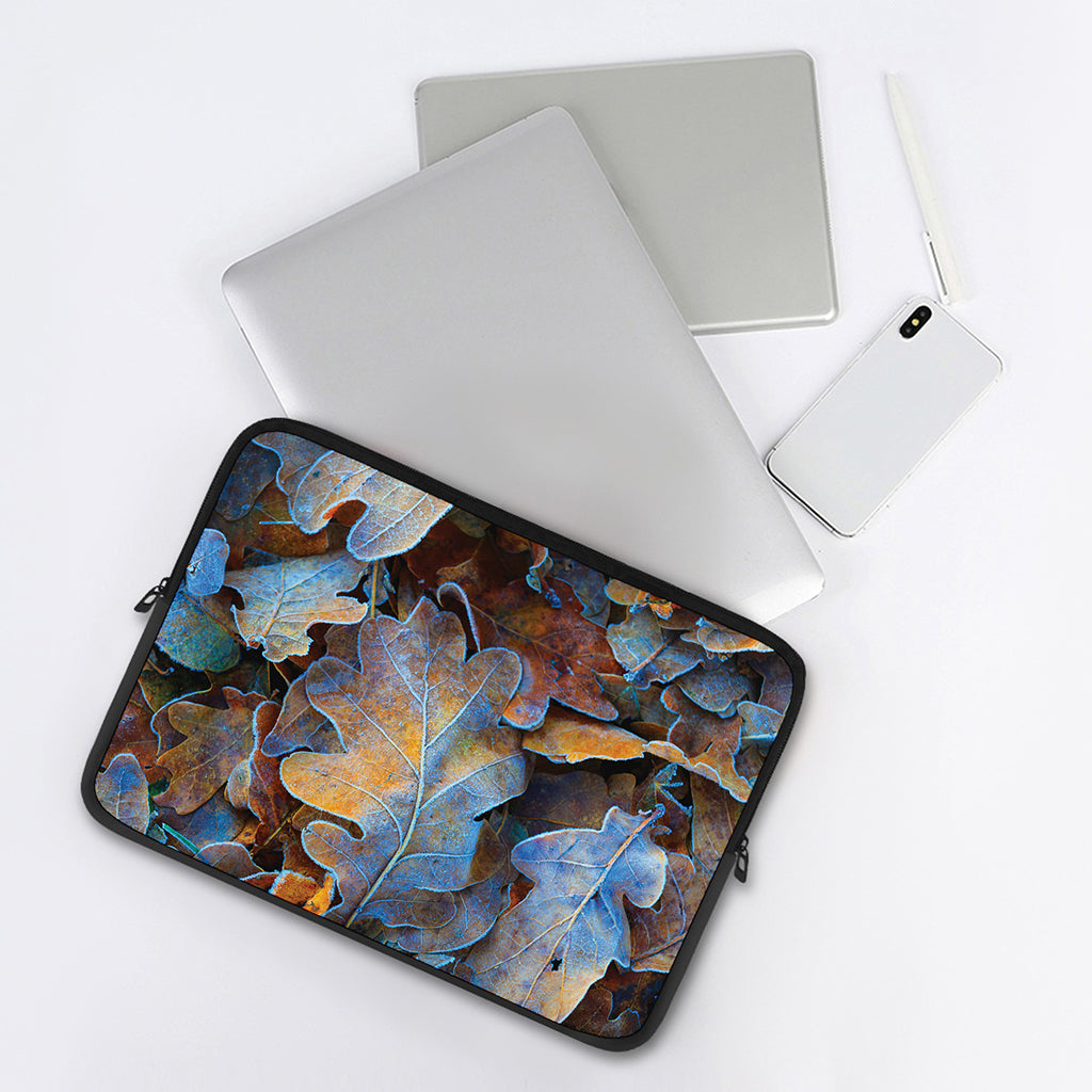 Frozen Oak leaf Print Laptop Sleeve