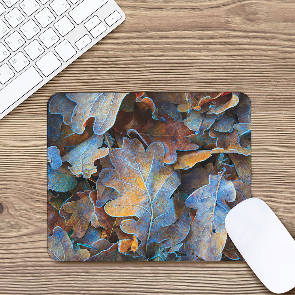 Frozen Oak leaf Print Mouse Pad